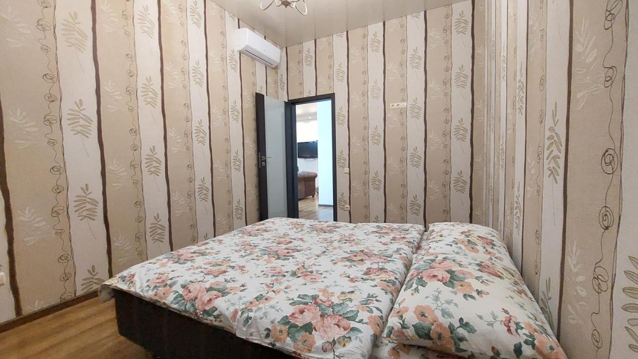 3 Bedrooms Arcadia Odesa Exterior photo